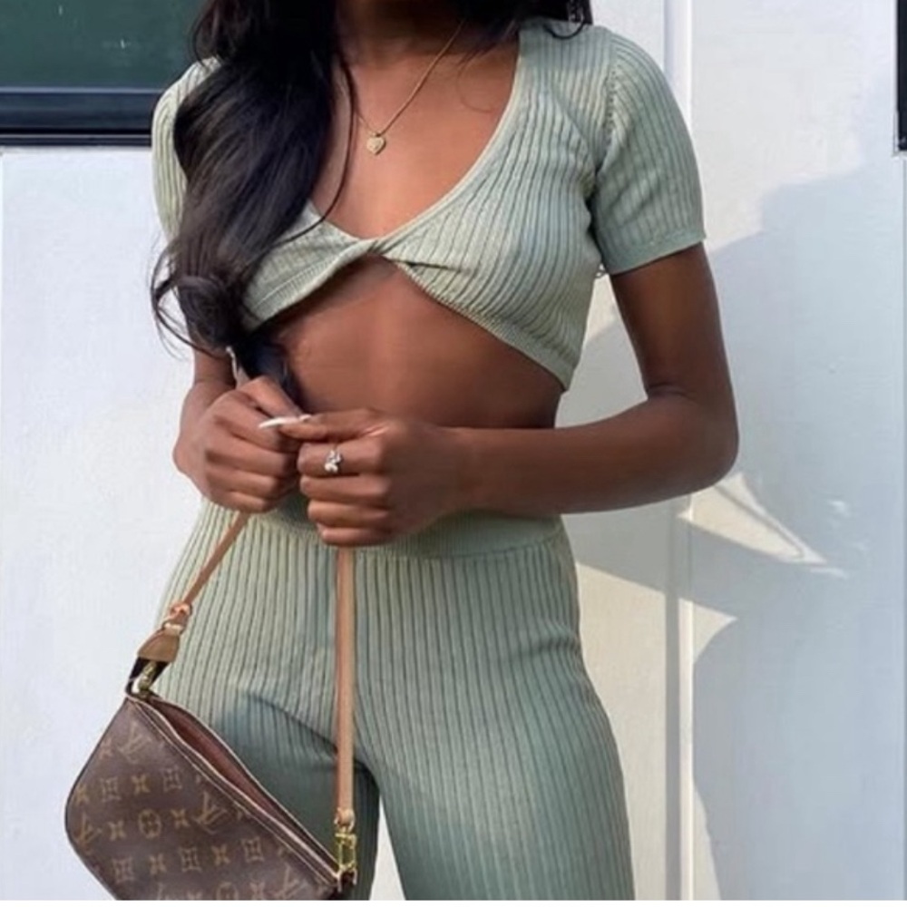 Green Ribbed Crop Top & Pants